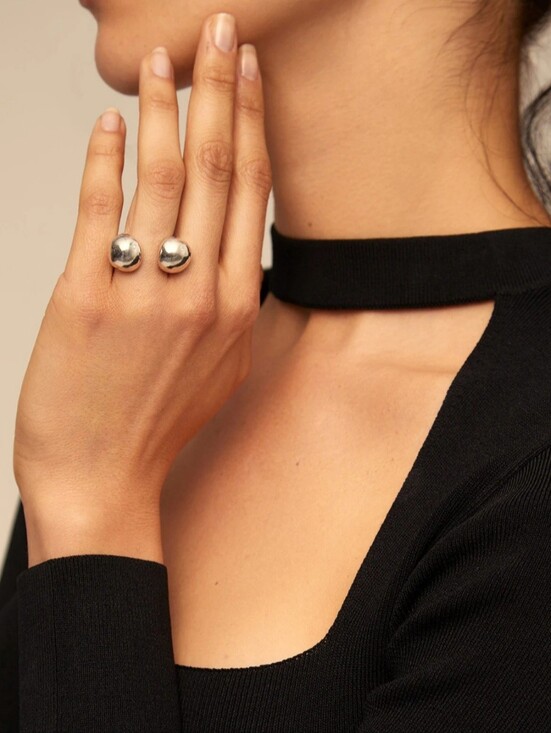UNO de 50 Jewelry - Uno De 50 Open Ring With Two Beads
